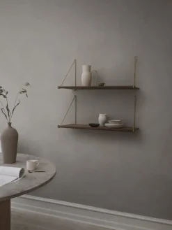 Online We Do Wood - Hylde - Loop Shelf - røget eg/messing