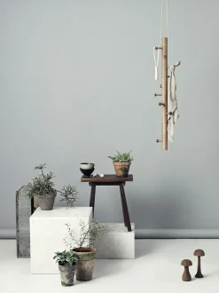 Hot We Do Wood - Knagerække - CopenHanger - Eg