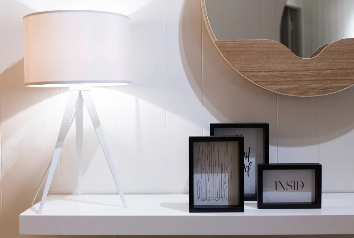 Outlet Zuiver - Bordlampe TRIPOD - Hvid